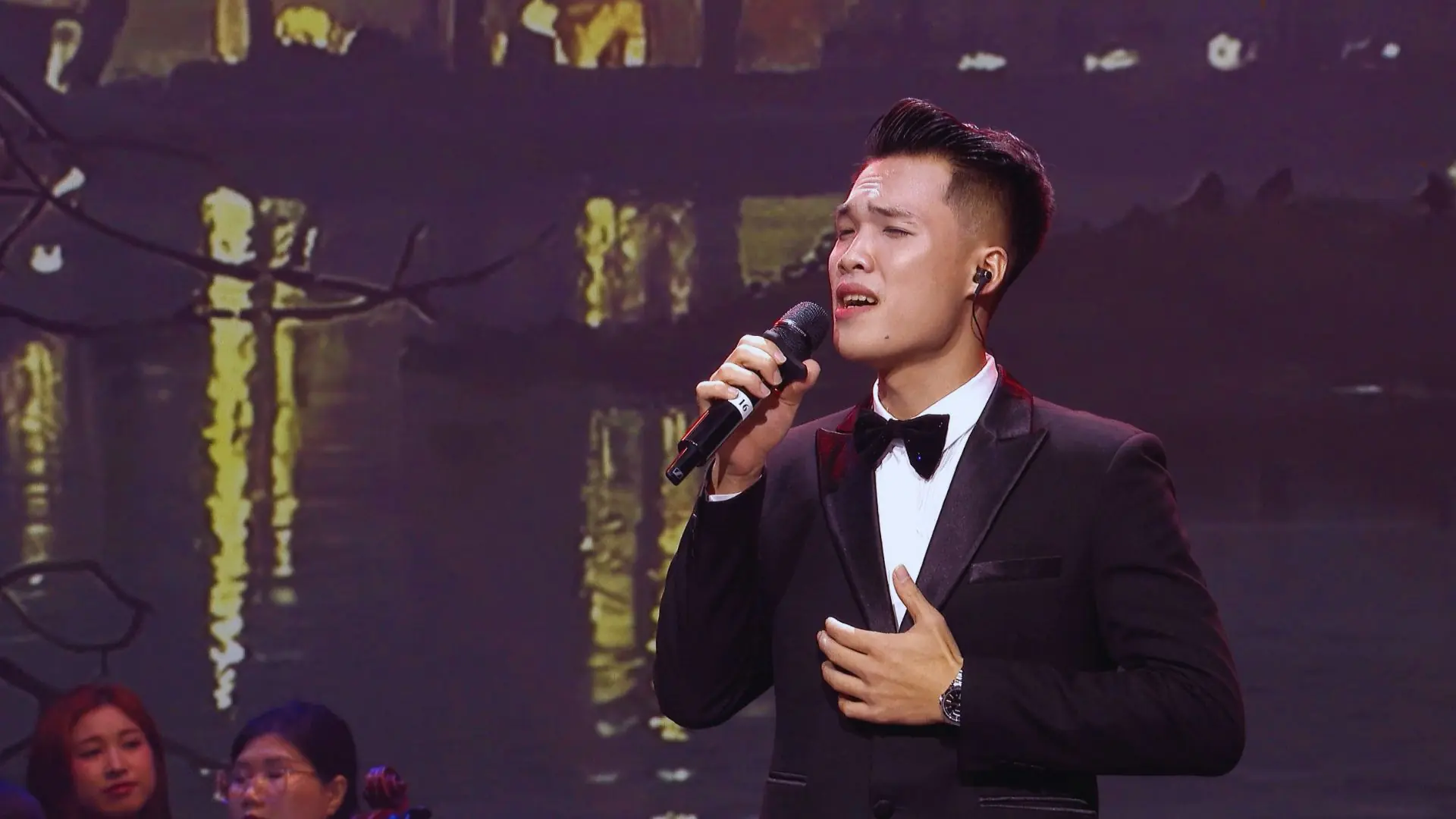 Hà Nội đêm mùa đông